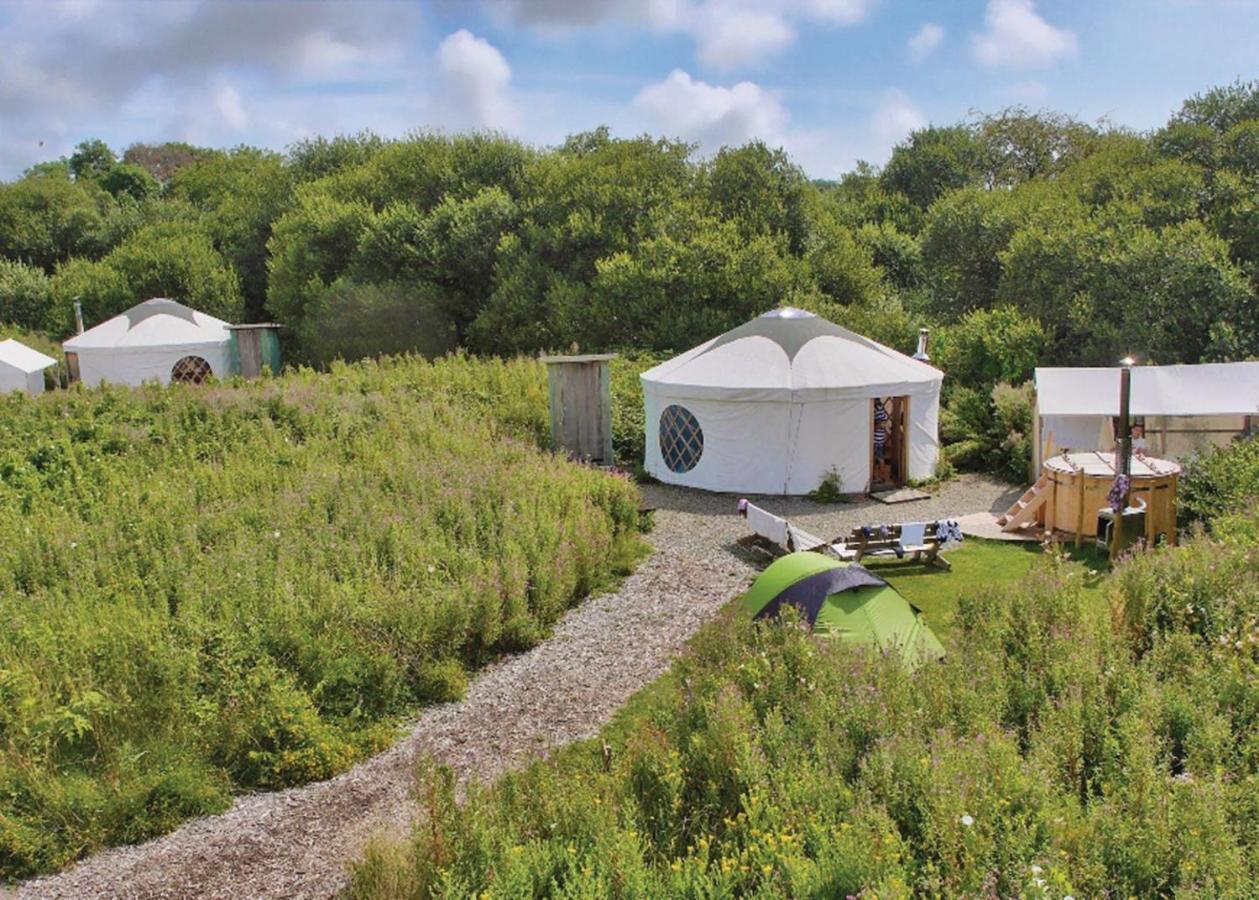 Florence Springs Glamping Gumfreston Exterior photo